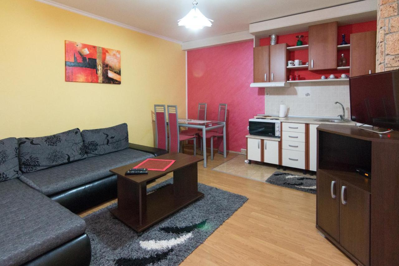 Apartment Andric Kaludjerske Bare
